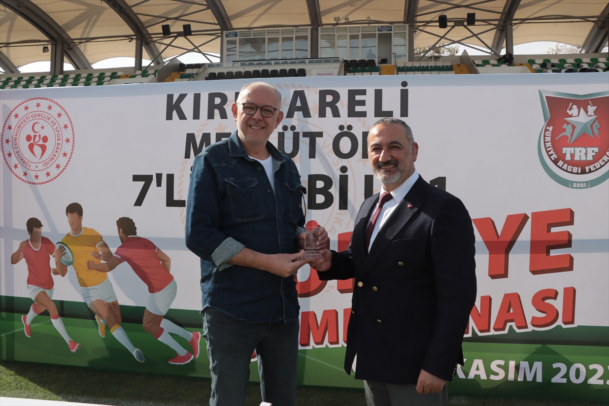 AA-20231104-32650430-32650427-MEVLUT_ON_TURKIYE_21_YAS_ALTI_7LI_RAGBI_SAMPIYONASI_BASLADI