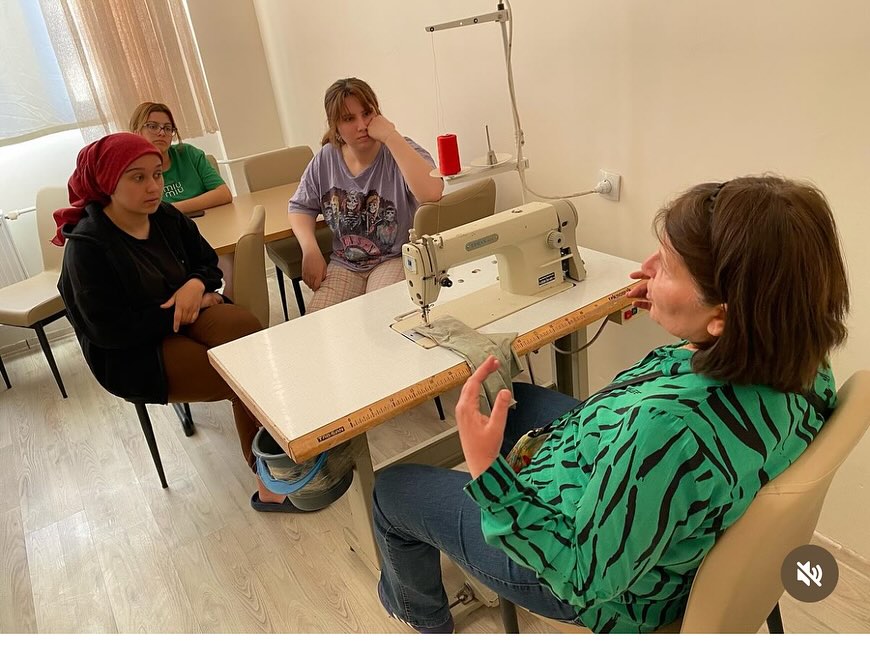 Babaeski Kırk Şehitler Gençlik Merkezi Olarak, Meslek Becerileri Kazandırmaya Yönelik Çalışmalarımıza Bir Yenisini Daha Ekledik.babaeski Kyk Kız Yurdu’nda Kalan Gençlerimize, Eğitmenimiz Sevda Hasip Rehberliğin (4)