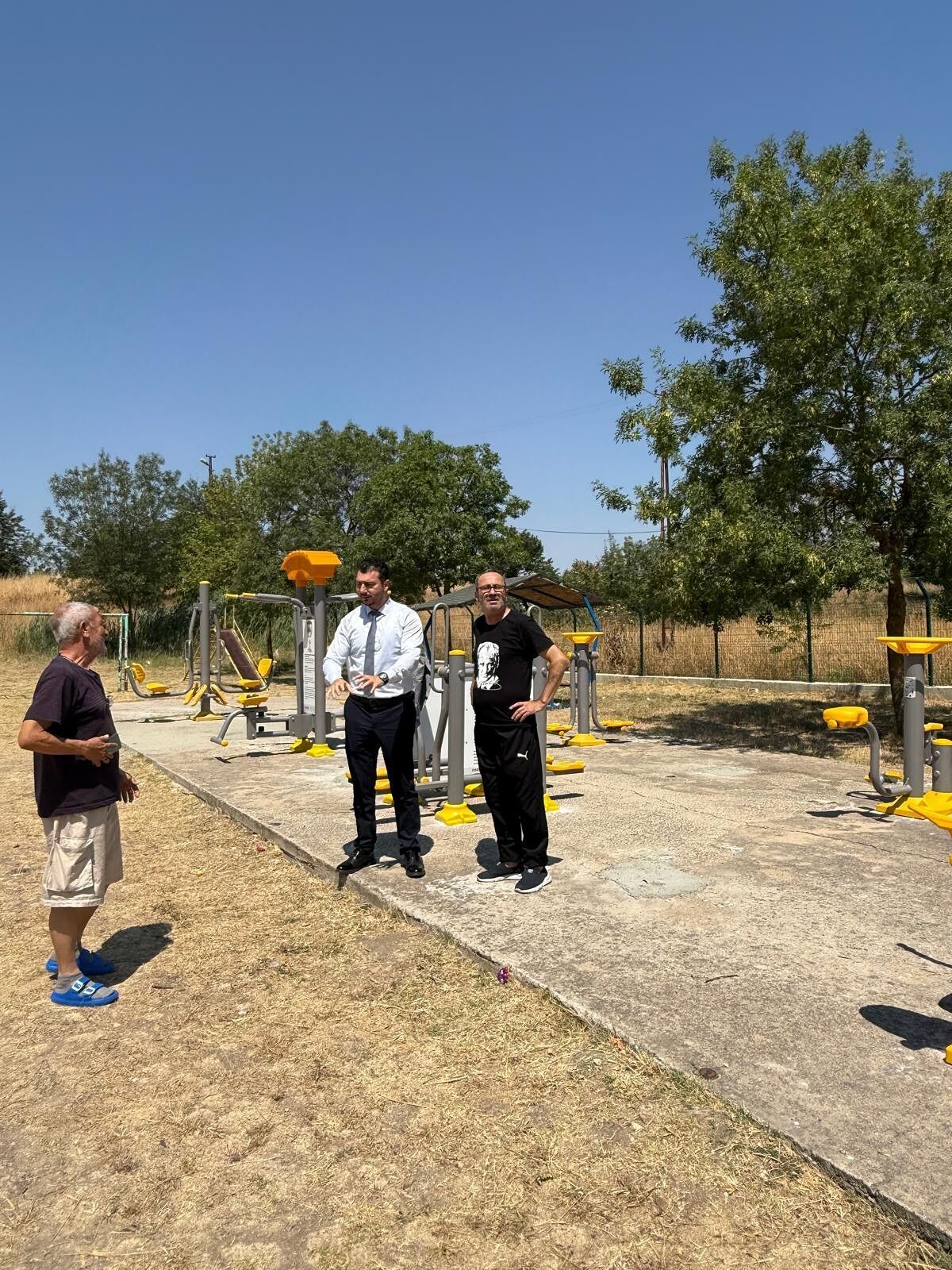 516868799 17918152905109197 5388353613821361909 N