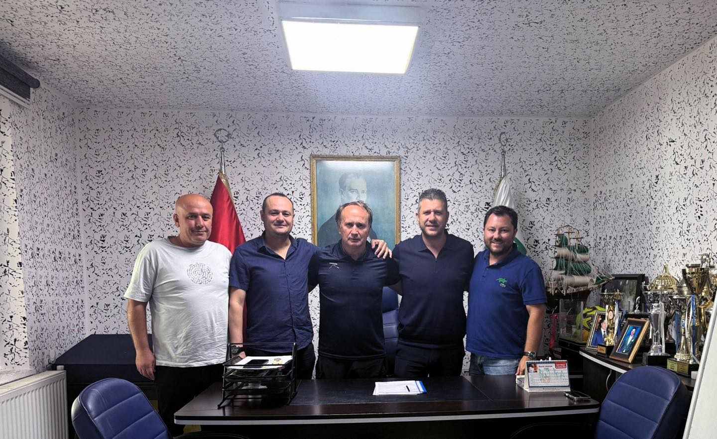 518890374 1480598960049827 2850294055886700959 N