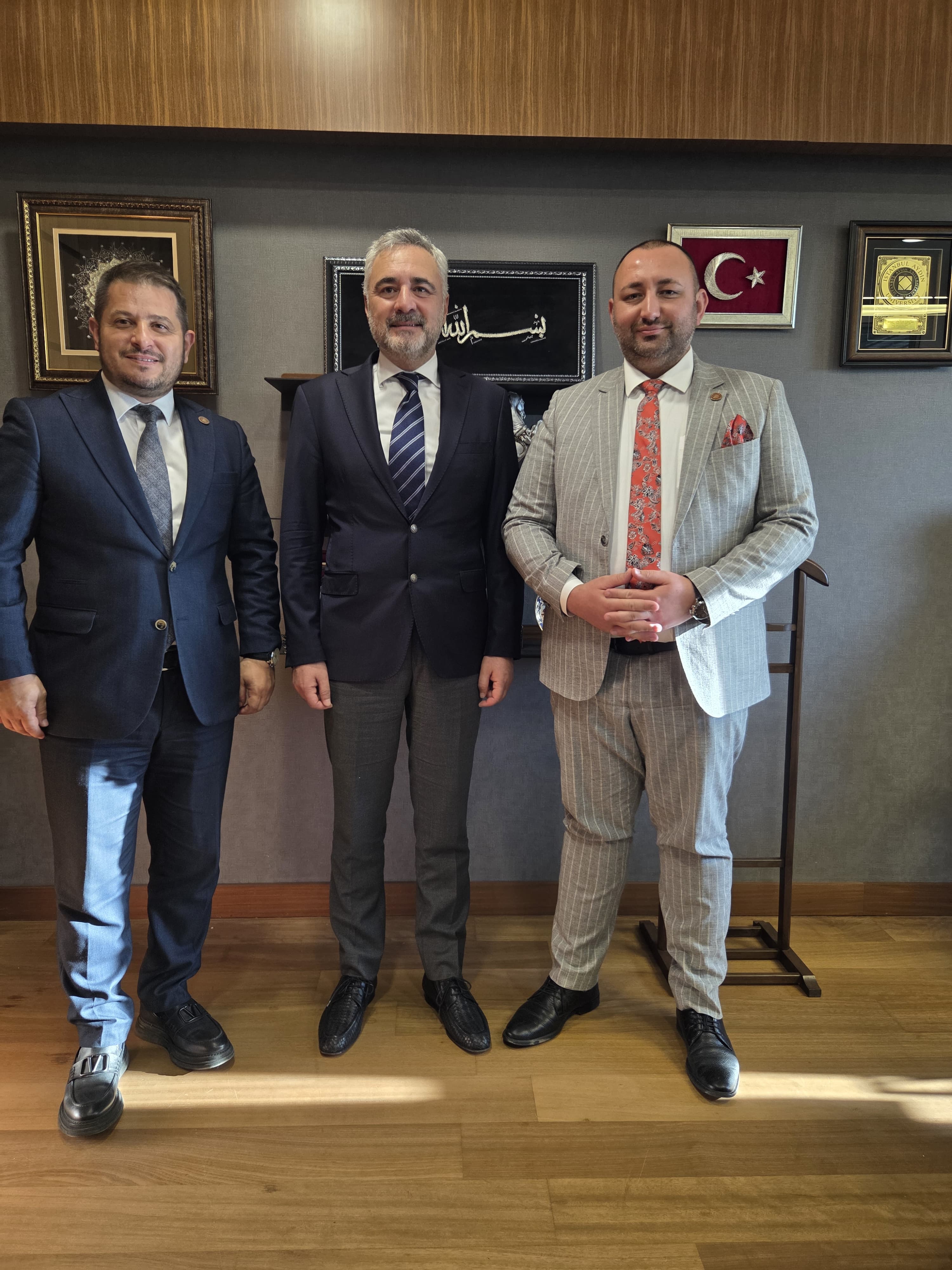 60C3Efa8 84Ce 4669 Bbbf Fb13954Ca964