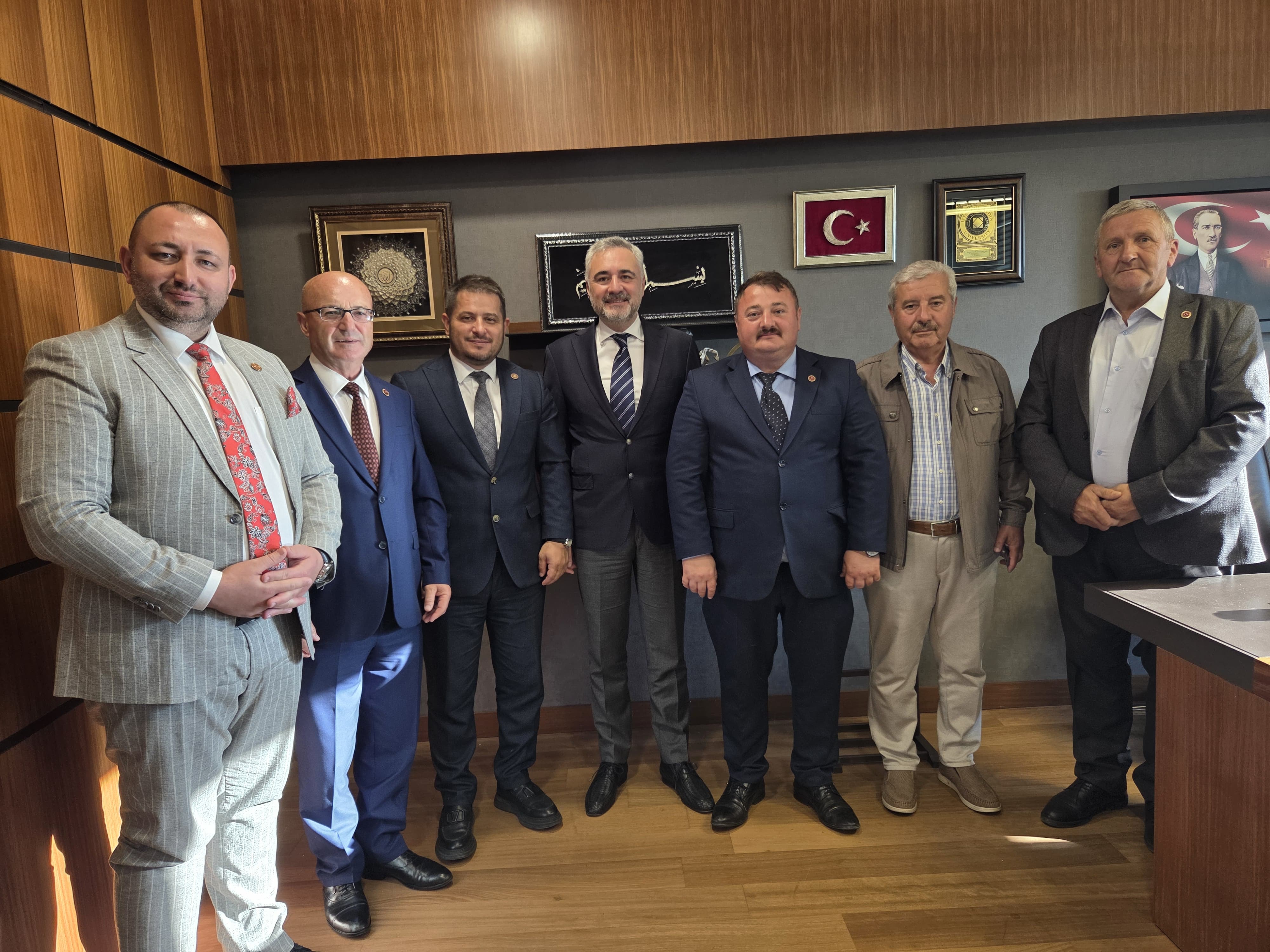 73A3Da13 3A39 4201 909B 197Fa2794A84