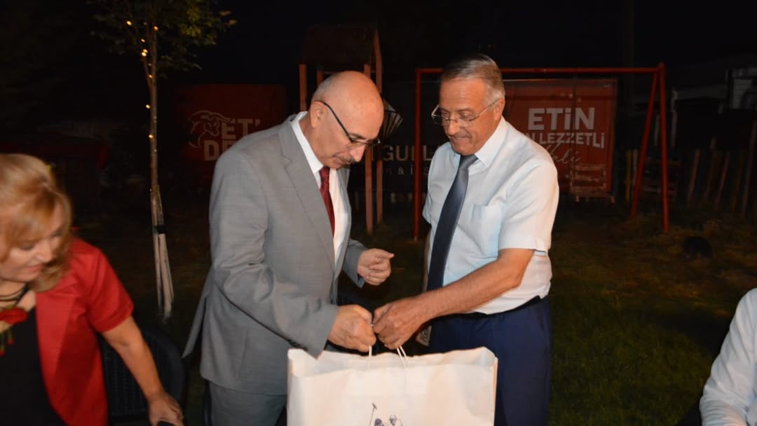 Kaymakamımız Sayın Salih Yüce’nin Antalya İline Vali Yardımcısı Olarak Atanması Nedeni Ile Kayma