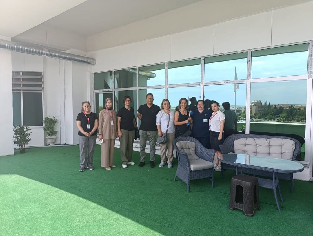 Kırklareli İl Sağlık Müdürlüğümüzce Oluşturulan Komisyon Tarafından Yerinde Inceleme Ve Değerlendirme Çalışmaları Kapsamında Ziyaret Edilen Lüleburgaz Devlet Hastanemizde, 5 Kemoterapi Uygulama Koltuğu Ve Clas (4)