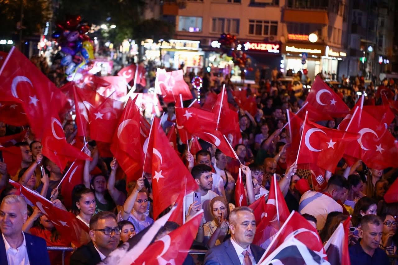 4618C88C 33Fc 436B 9B80 492F0E020851