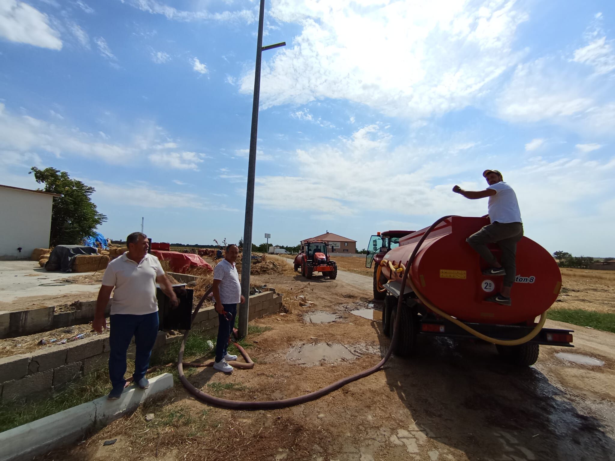 54A83B3F 2A9E 4Efc 86A3 141Fc183Bec4