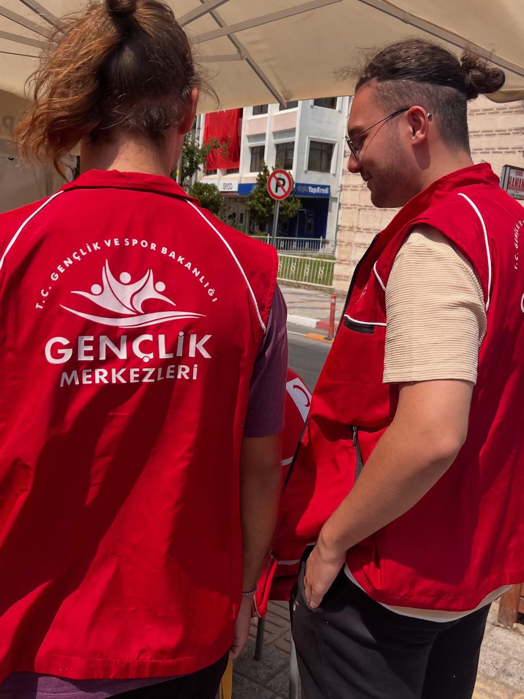 💉 Bir Damla Kan, Üç Can! ❤️Bugün Gönüllü Gençlerimizle Birlikte Babaeski Kızılay Kan Merkezi’nd (1)