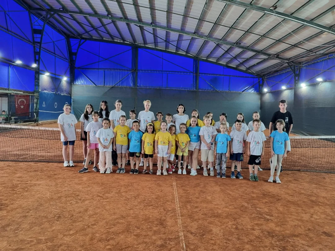 🎾✨ Yazın Enerjisi Kortta Atıyoruz.gsb Spor Okulları Ve Gsb Engelsiz Spor Okulları Tenis Dersle