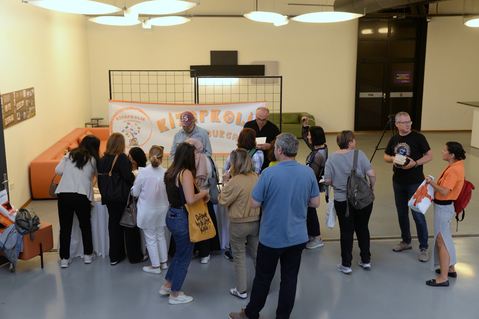 28B7F468 Bcea 4A57 9B80 886F95822B16