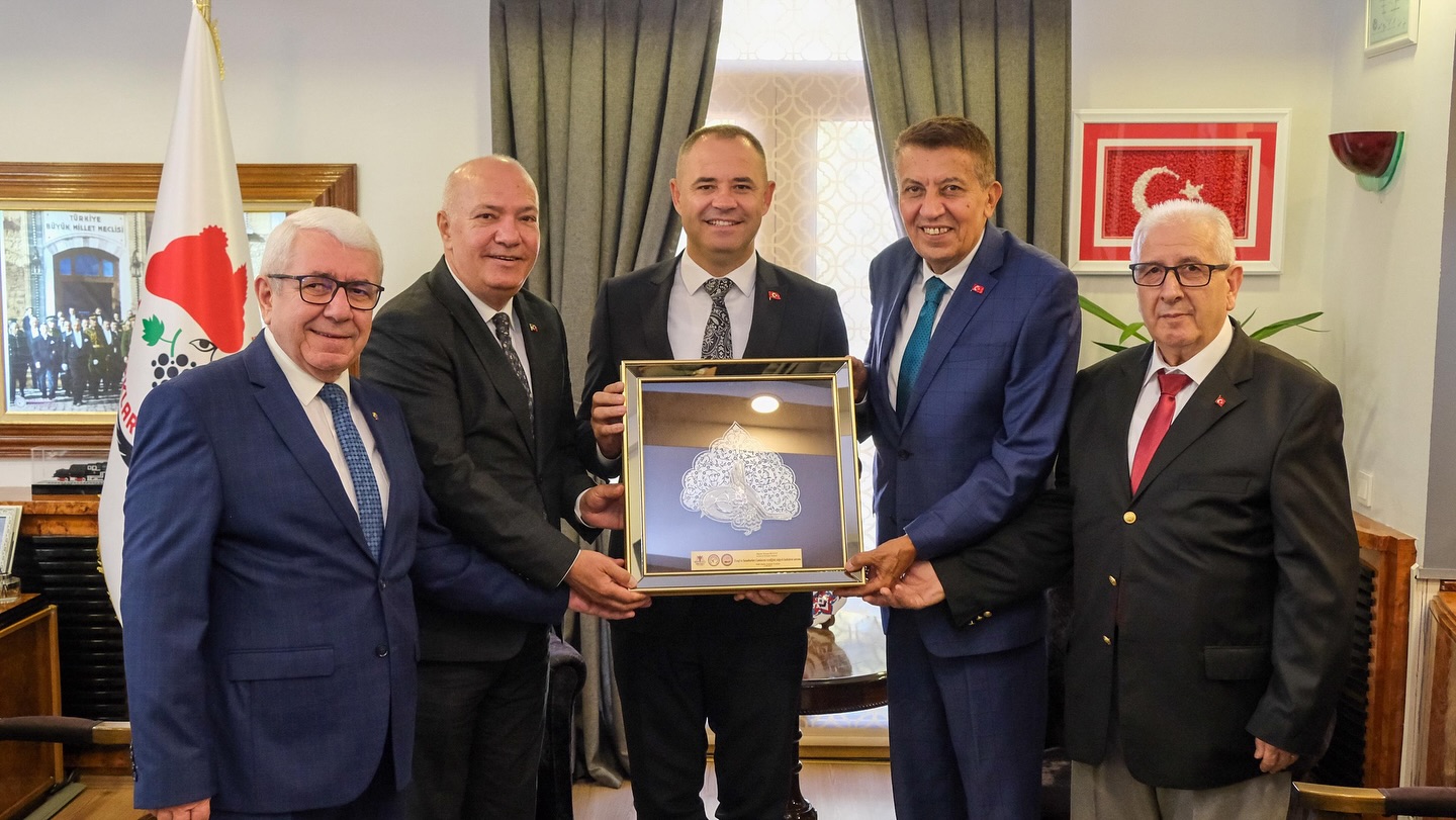 552521534 18527035006020172 281416195238878559 N