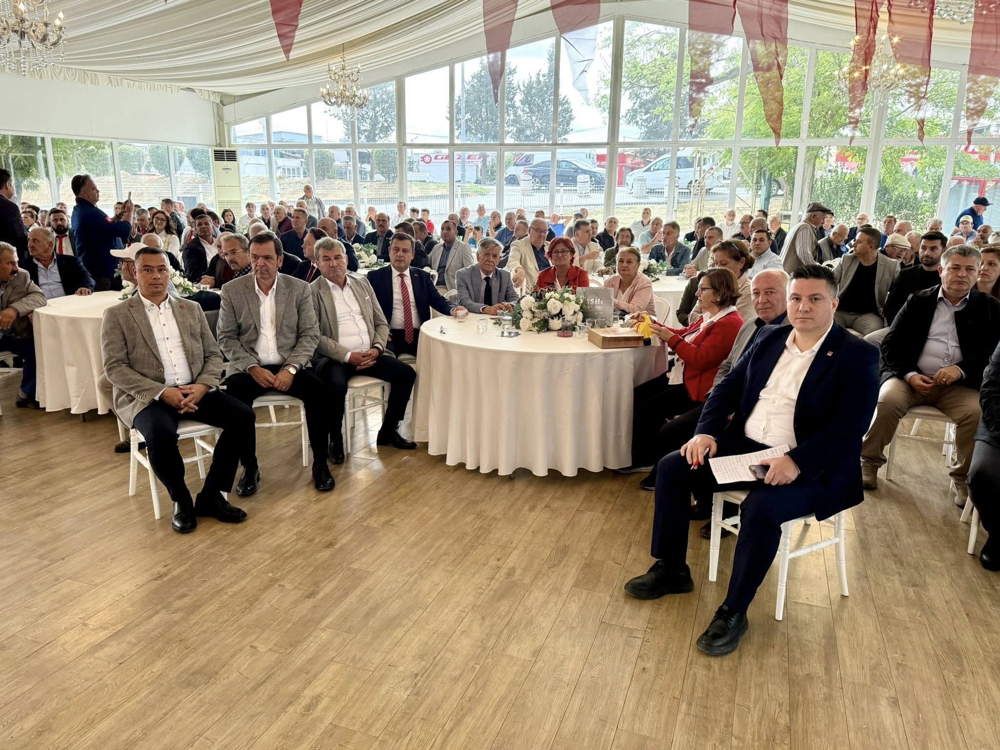 556099558 24952962221002973 4337561544452100461 N