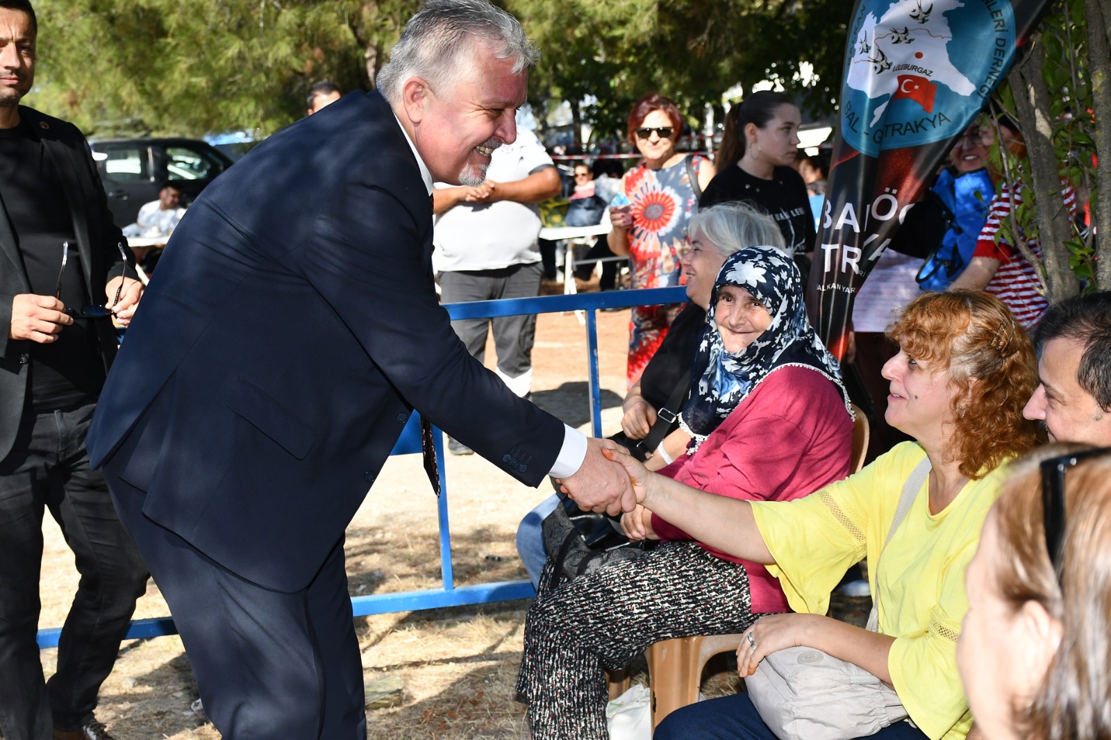 8E3061Bc 2361 437C B244 Ec29130E9145