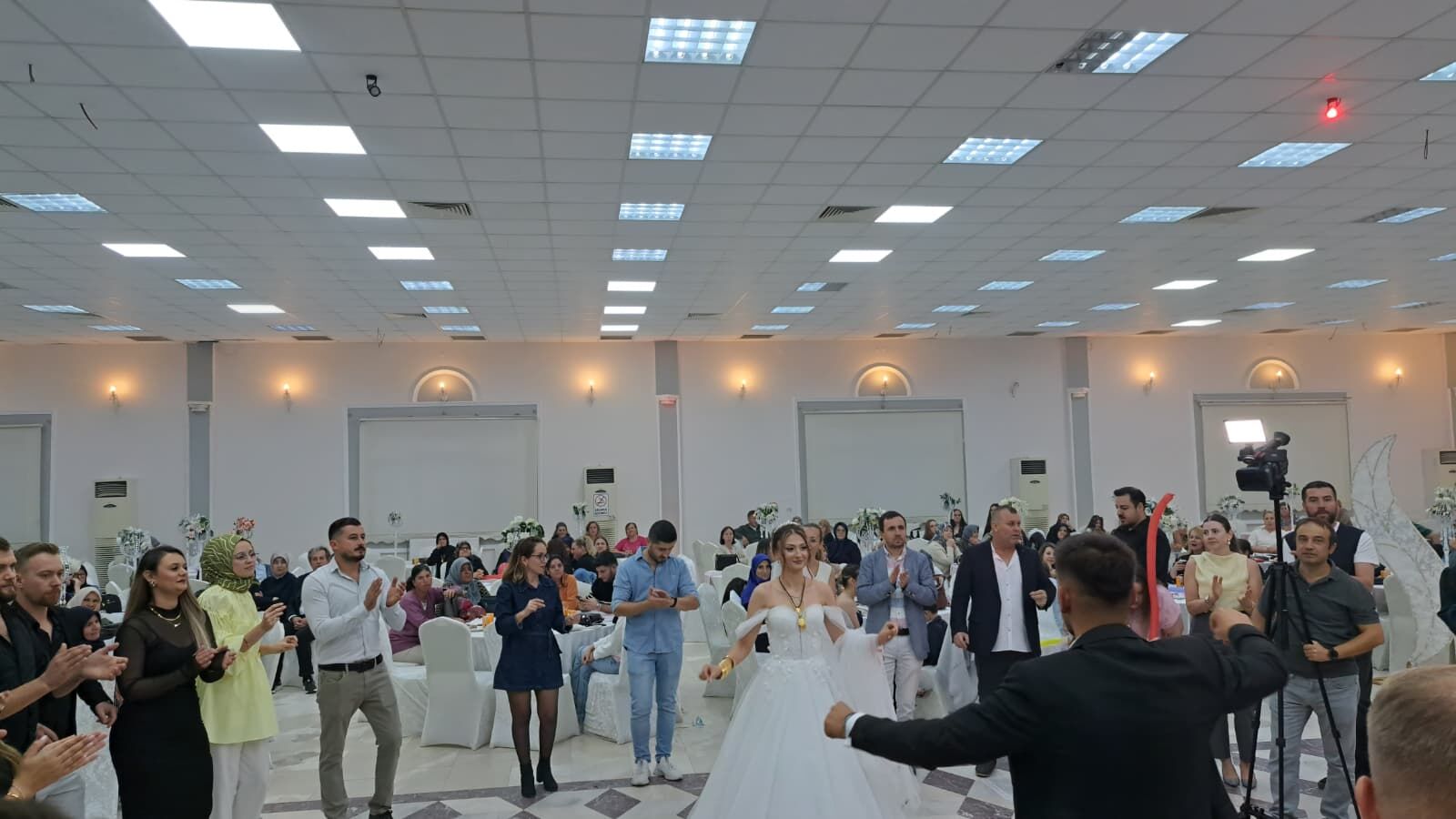 A71E4821 Cf57 4826 Bc7D 0F8376F698Cd