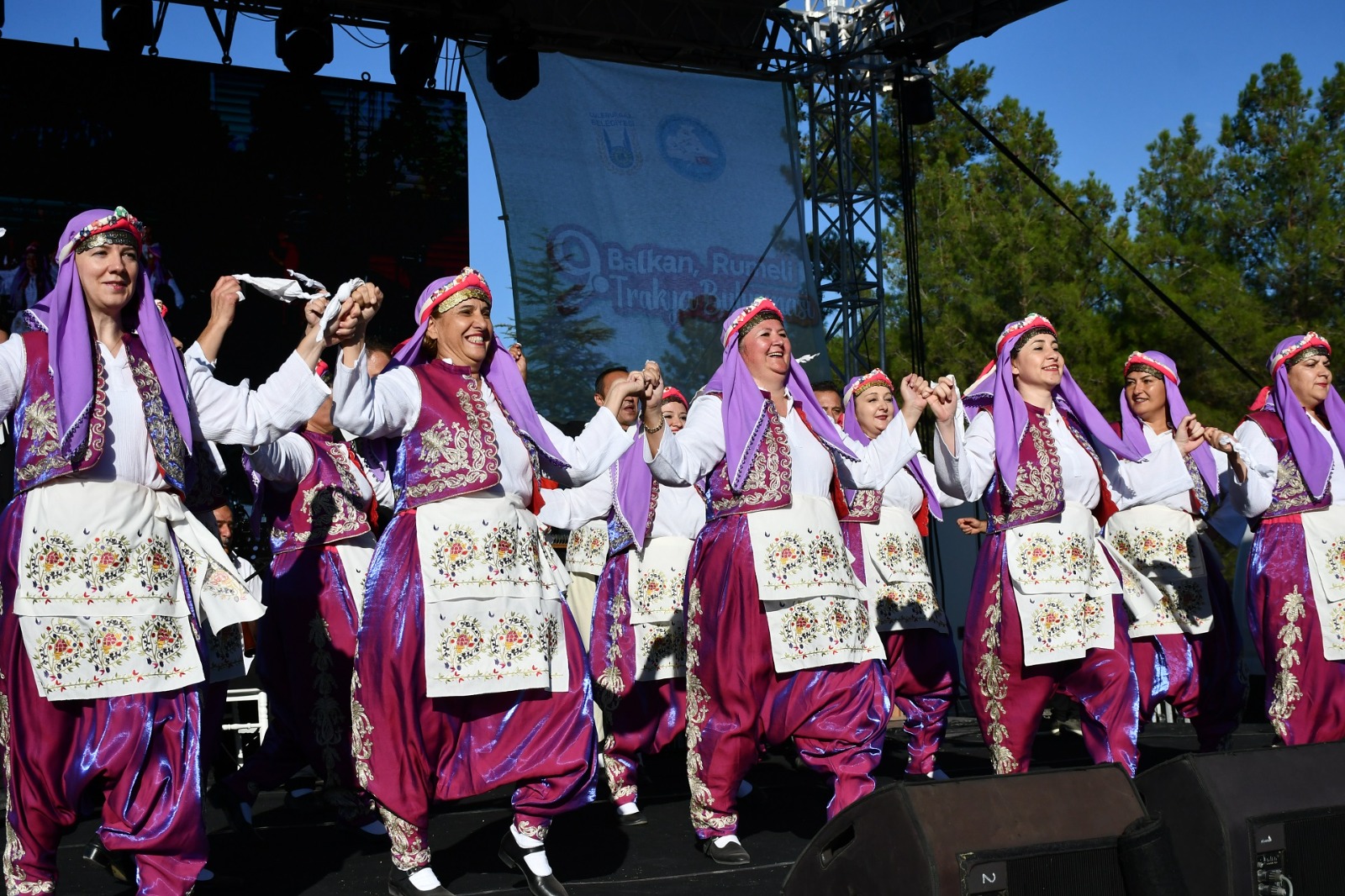 Fce4Bffd E3Ac 4Ade A9A7 95927Ae73C71