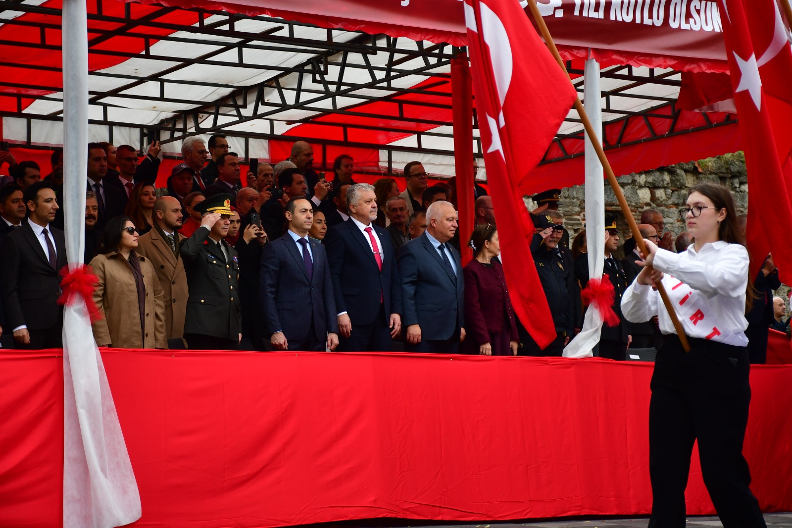 0E8369Da F2A0 4B71 A5C6 72564789B03F