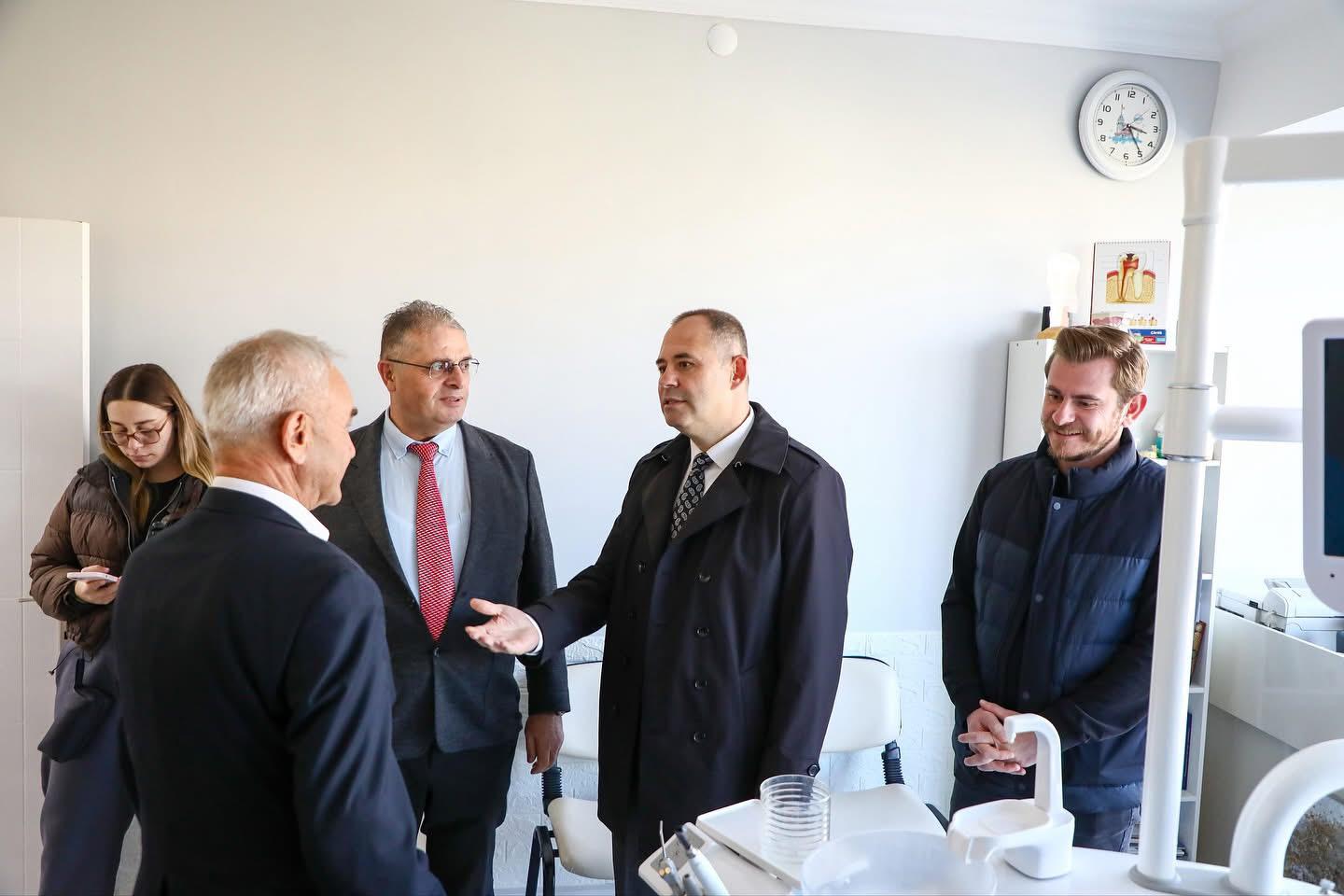 4Ad73F08 E88F 4C46 85E5 1618014A0Dc5