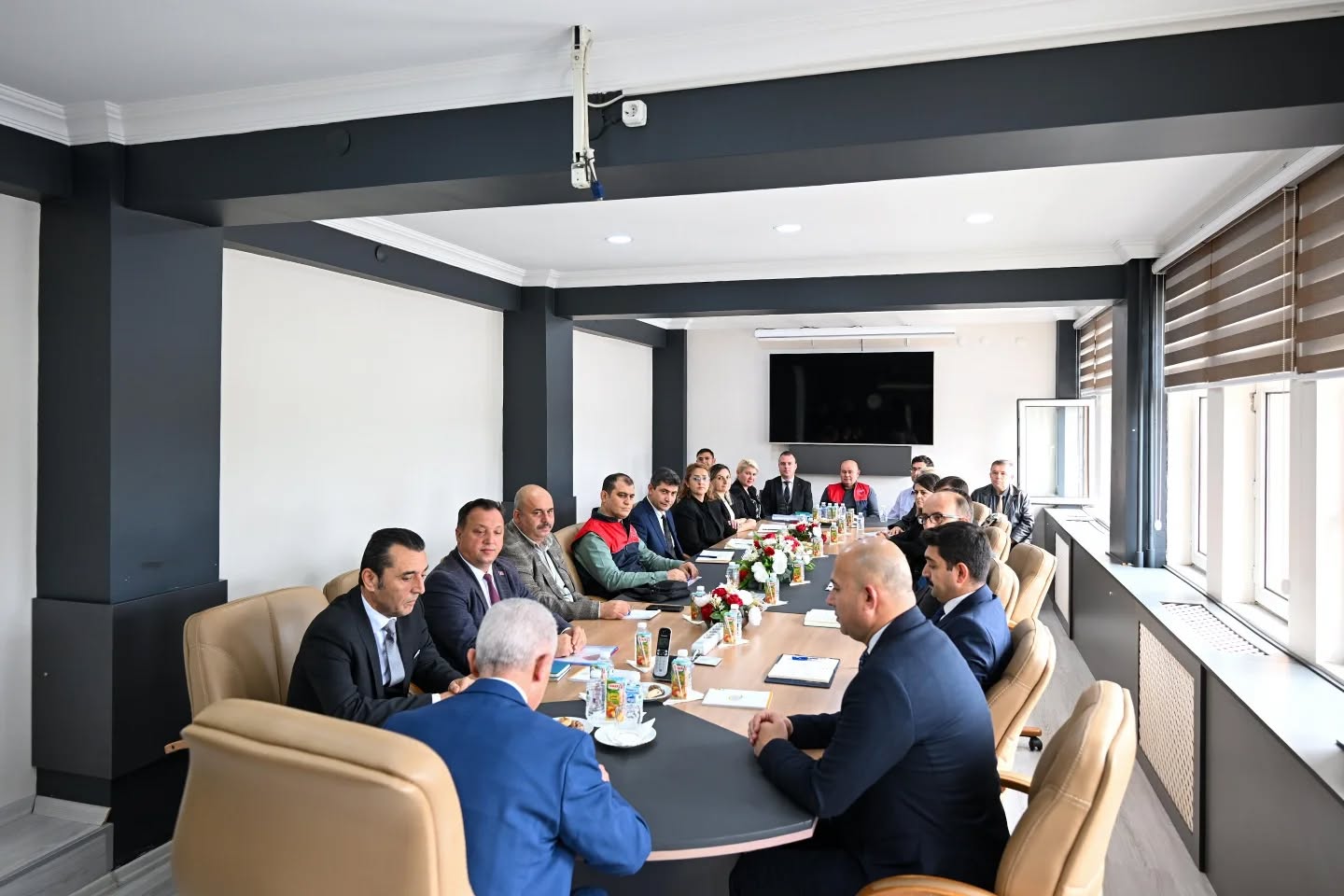 573250176 18179390989357661 2778522333382687968 N