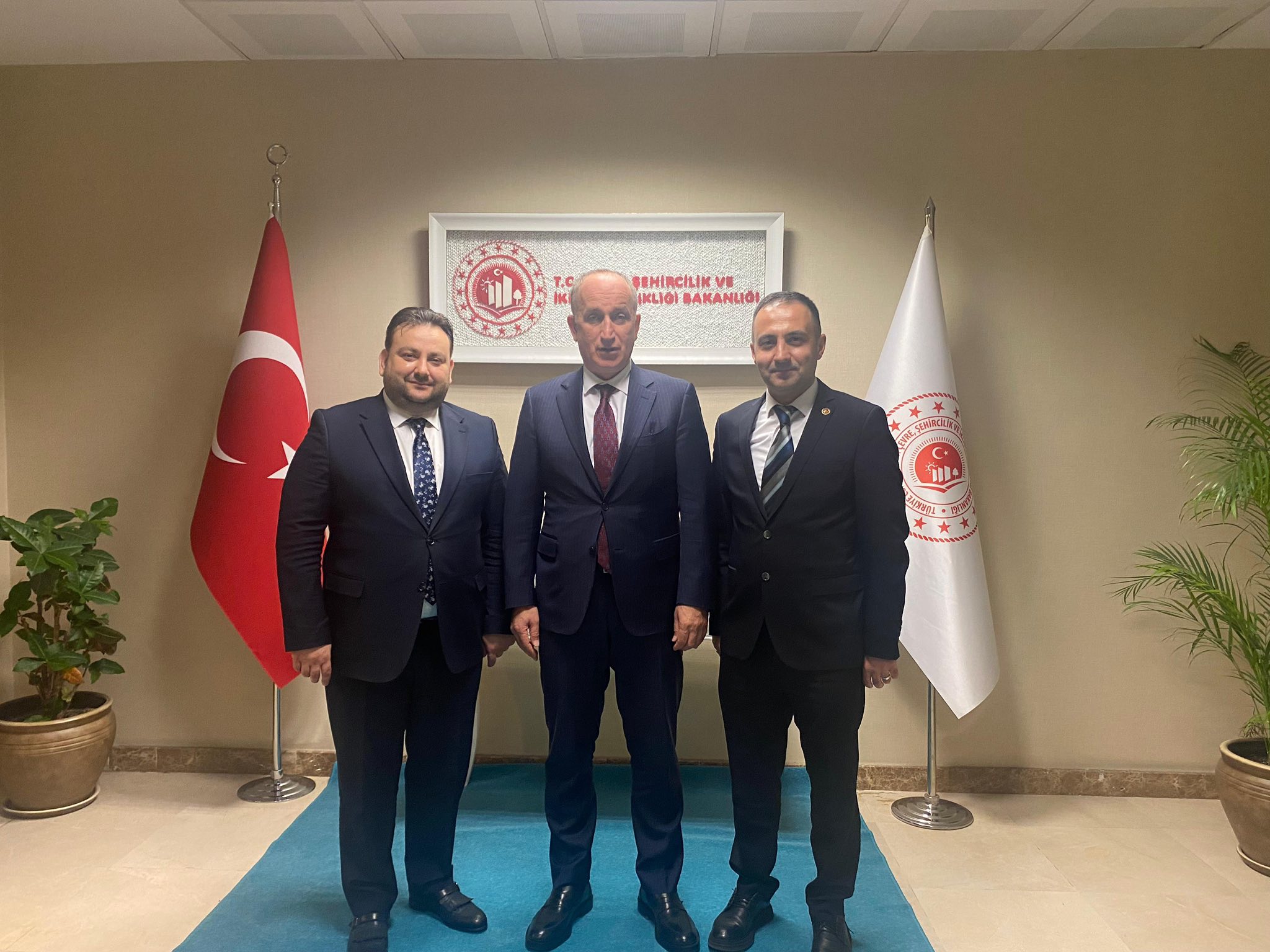 574979240 10162832128859331 5795755698216354337 N