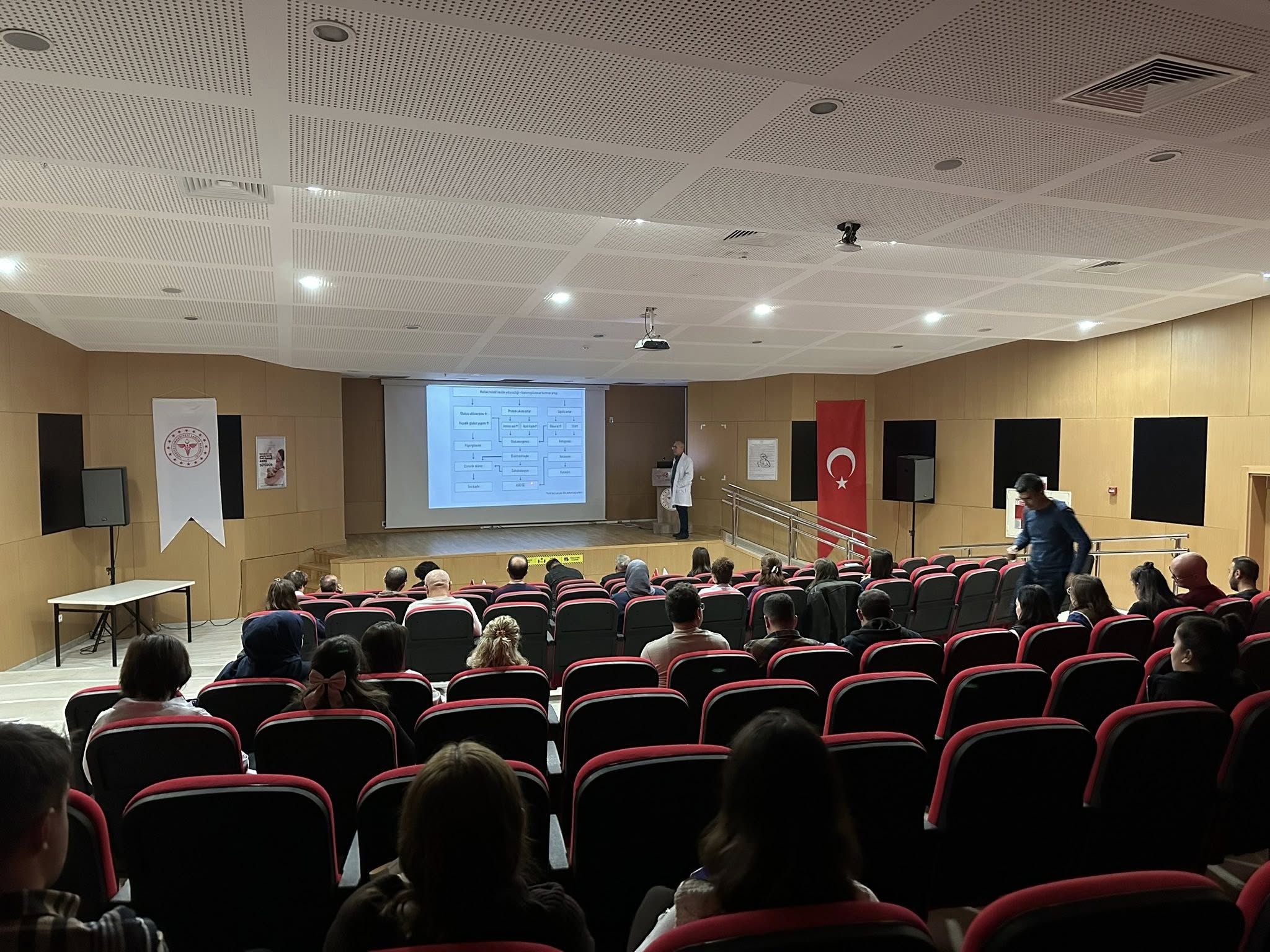 576862893 1374459871355561 8566882246696004974 N