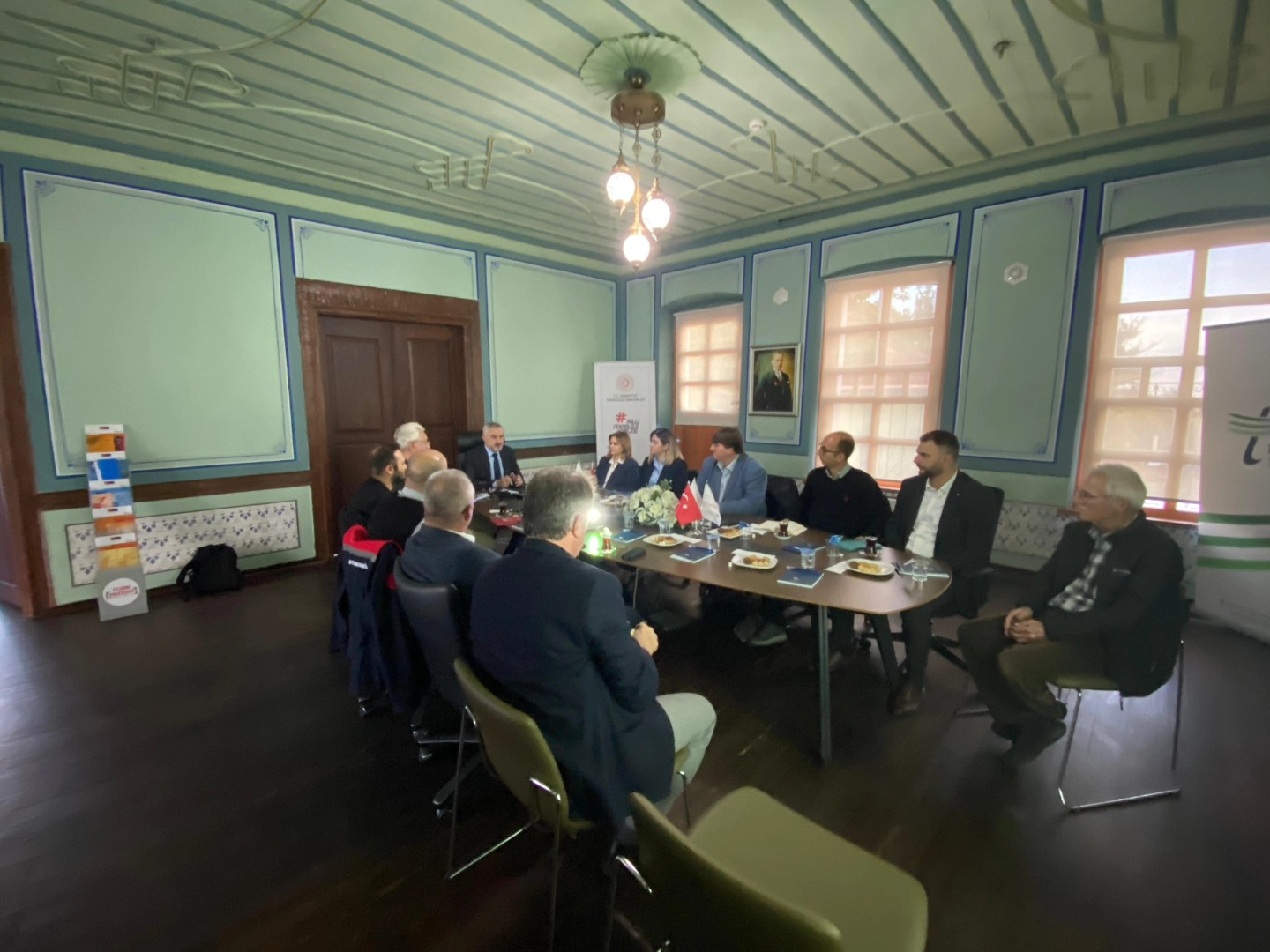 577036471 769549929447440 3474774972169114701 N