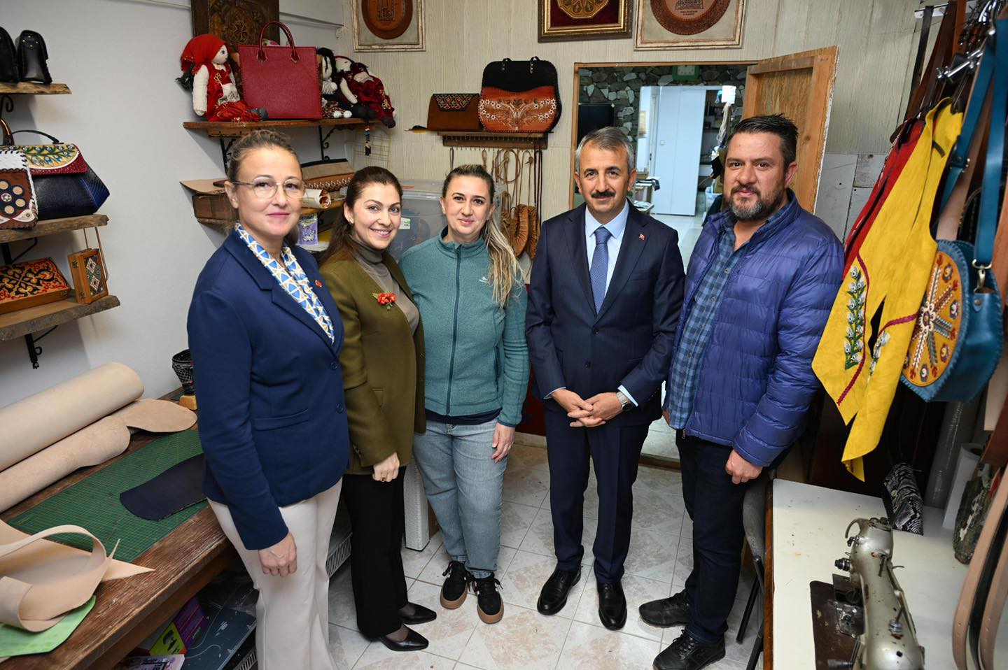 577556030 1235979641892968 3084199312741058277 N