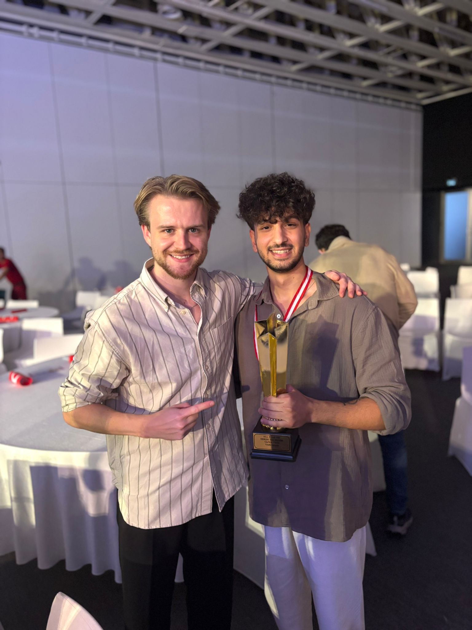 578B94Ff 8D68 42A5 98A0 613471069962