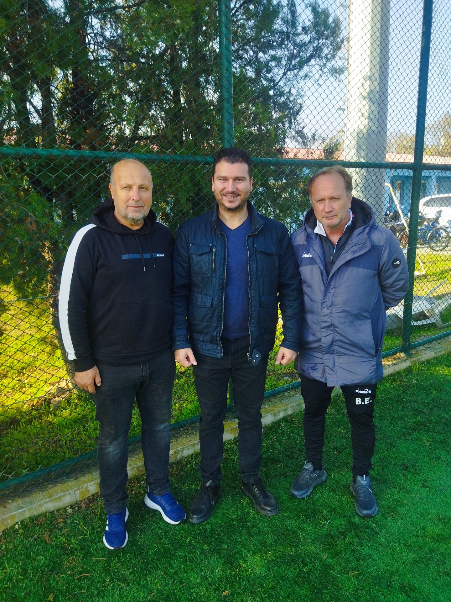 581883985 17934186804109197 5395041885614533603 N