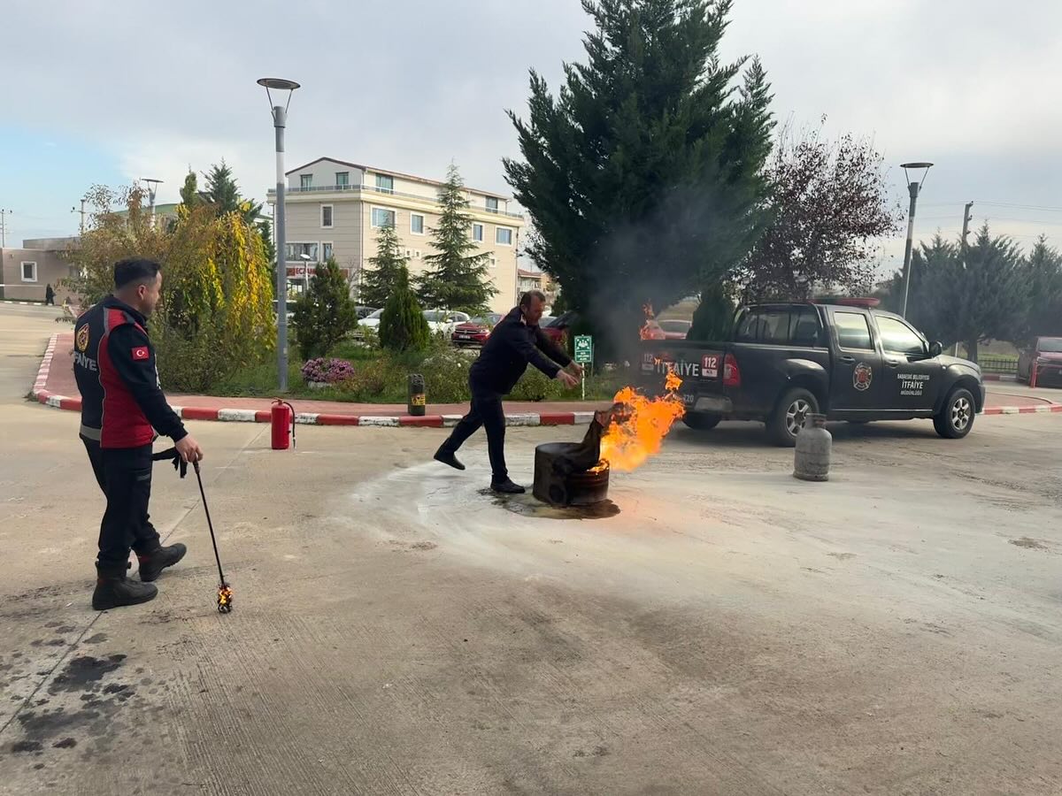 583101173 18089934335510207 4728740928270500752 N