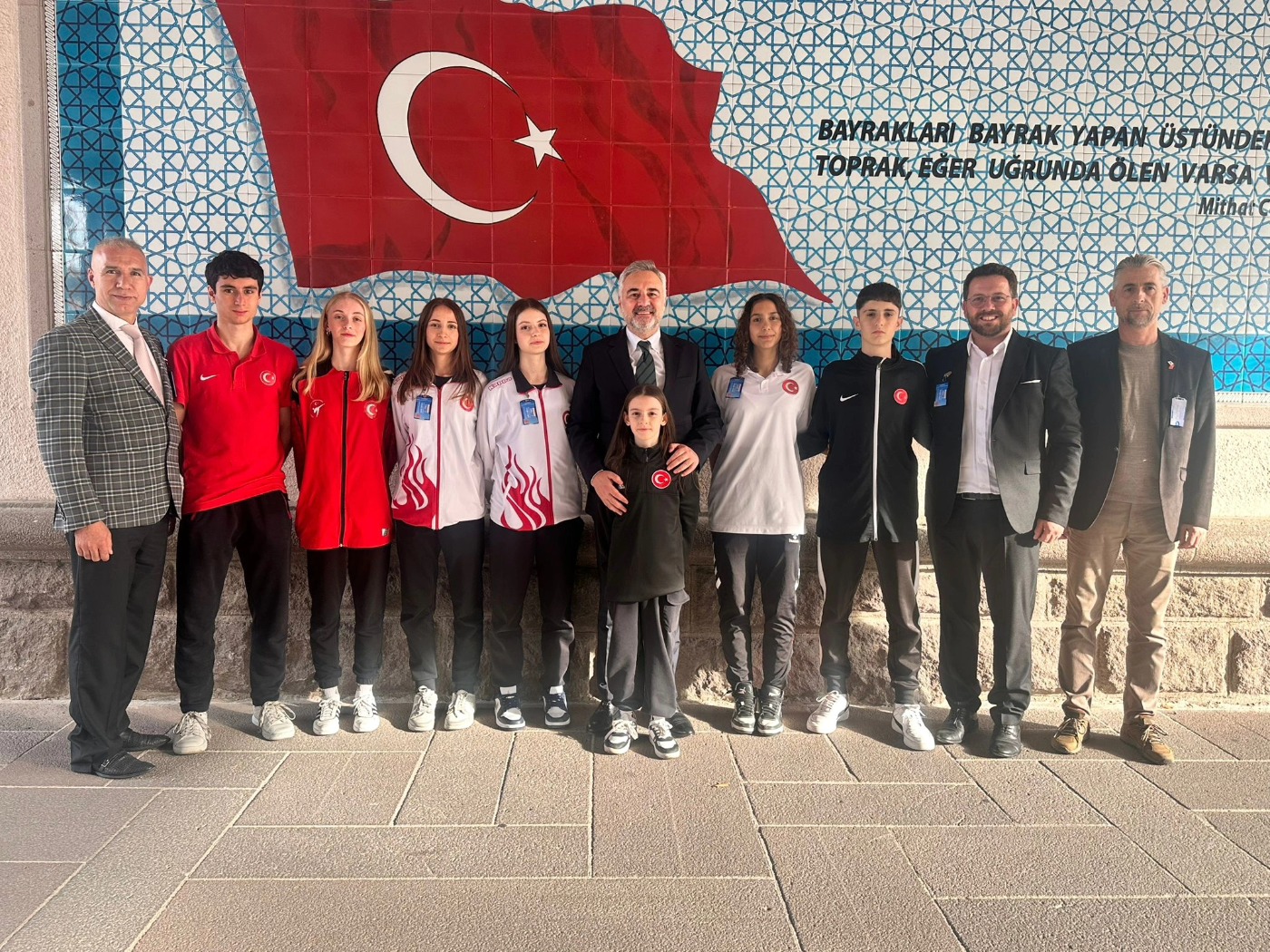 585045594 779292321806534 2836232352225845443 N