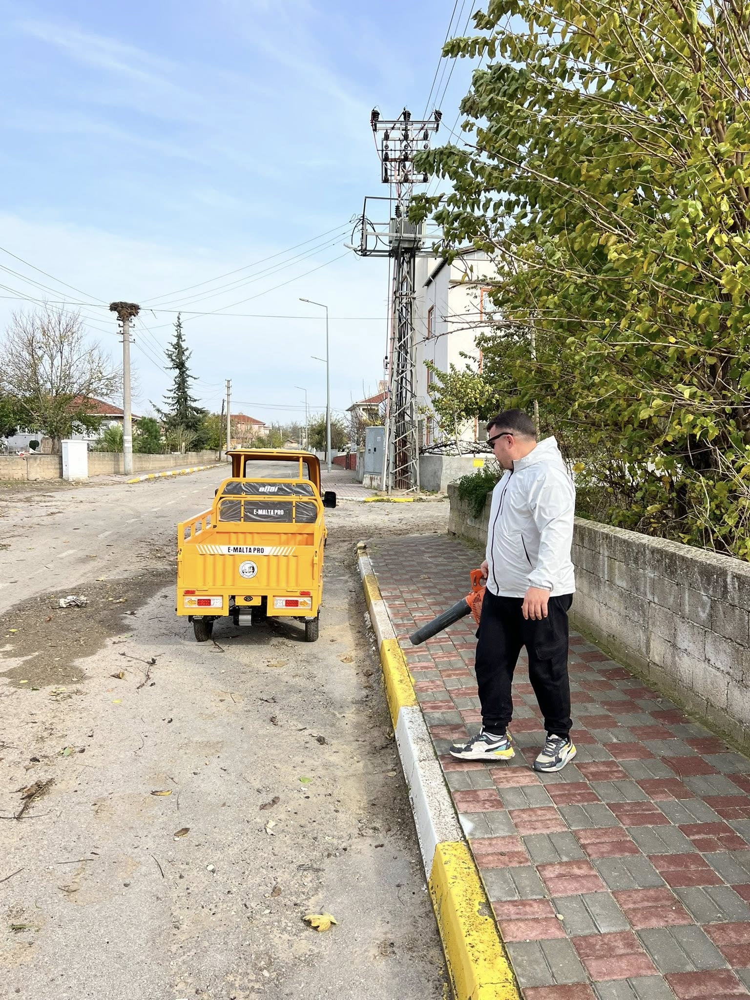 585865515 1165173795750324 993494213361723474 N