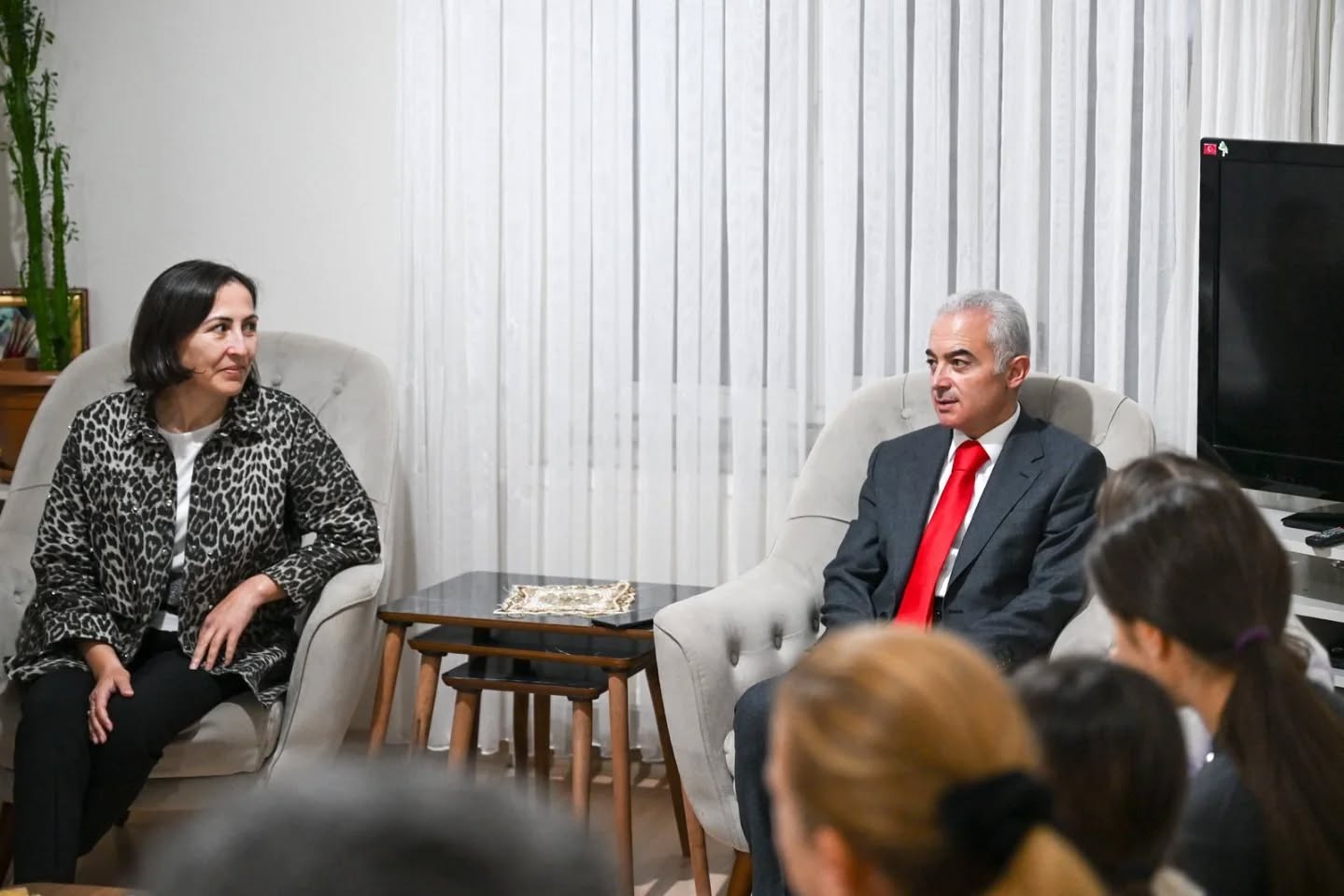 587603773 18181804570357661 376643053782468906 N