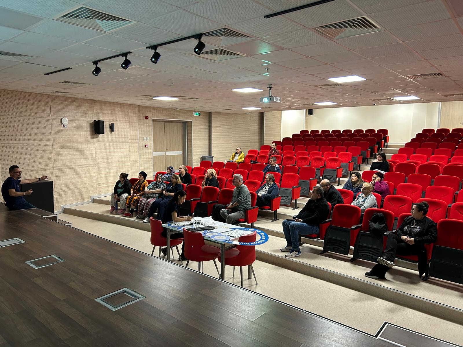 589135263 17969097440990179 6959248187184126292 N