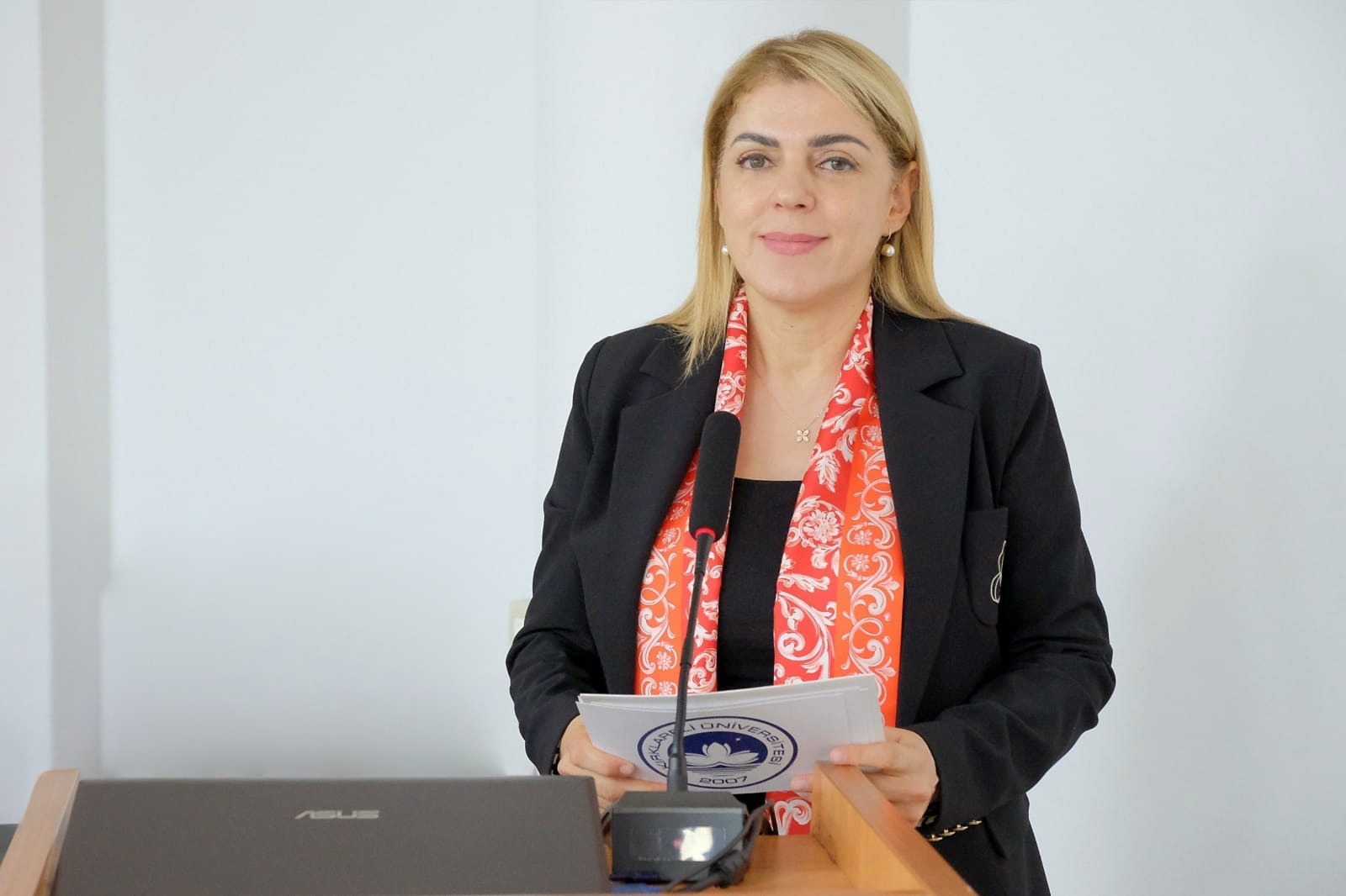 6318E43E 8C8B 4Fc4 8Ca1 Be30D51Bb842