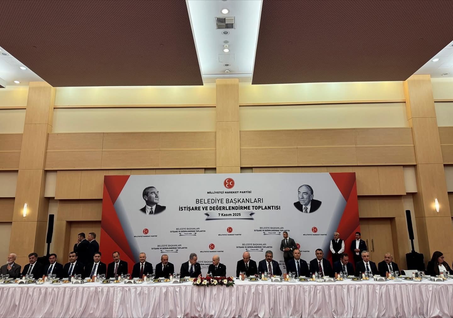 831Ad9B3 9E70 404B 9804 E5F3A378701C