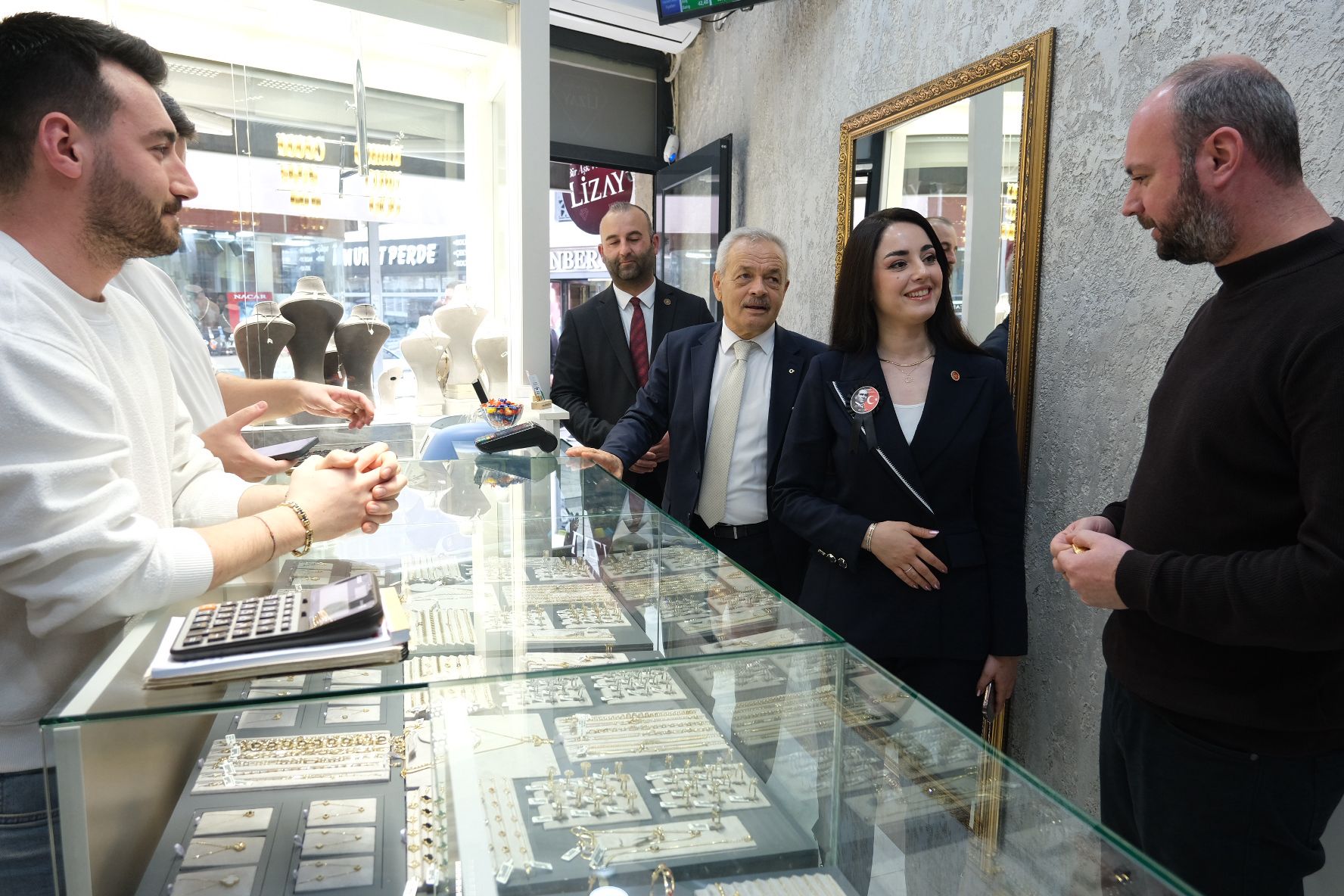 8B1880F3 D044 4685 A2C6 A19B4Ca7C8F2