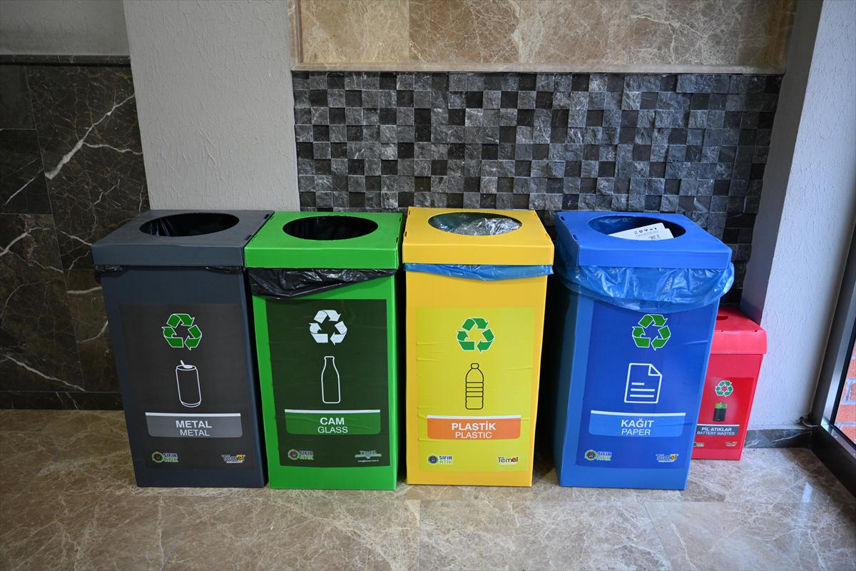 A A 20251116 39721274 39721271 E D I R N E D E C O C U K L A R T O P L A D I K L A R I A T I K L A R S A Y E S I N D E K I T A P L I K O L U S T U R D U