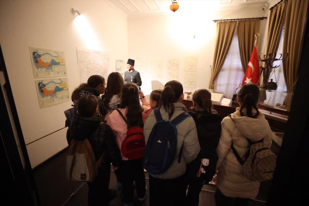 A A 20251128 39833015 39833010 K I R K L A R E L I N D E O G R E N C I L E R T U R K I Y E Y U Z Y I L I M A A R I F M O D E L I K A P S A M I N D A K E N T I K E S F E D I Y O R