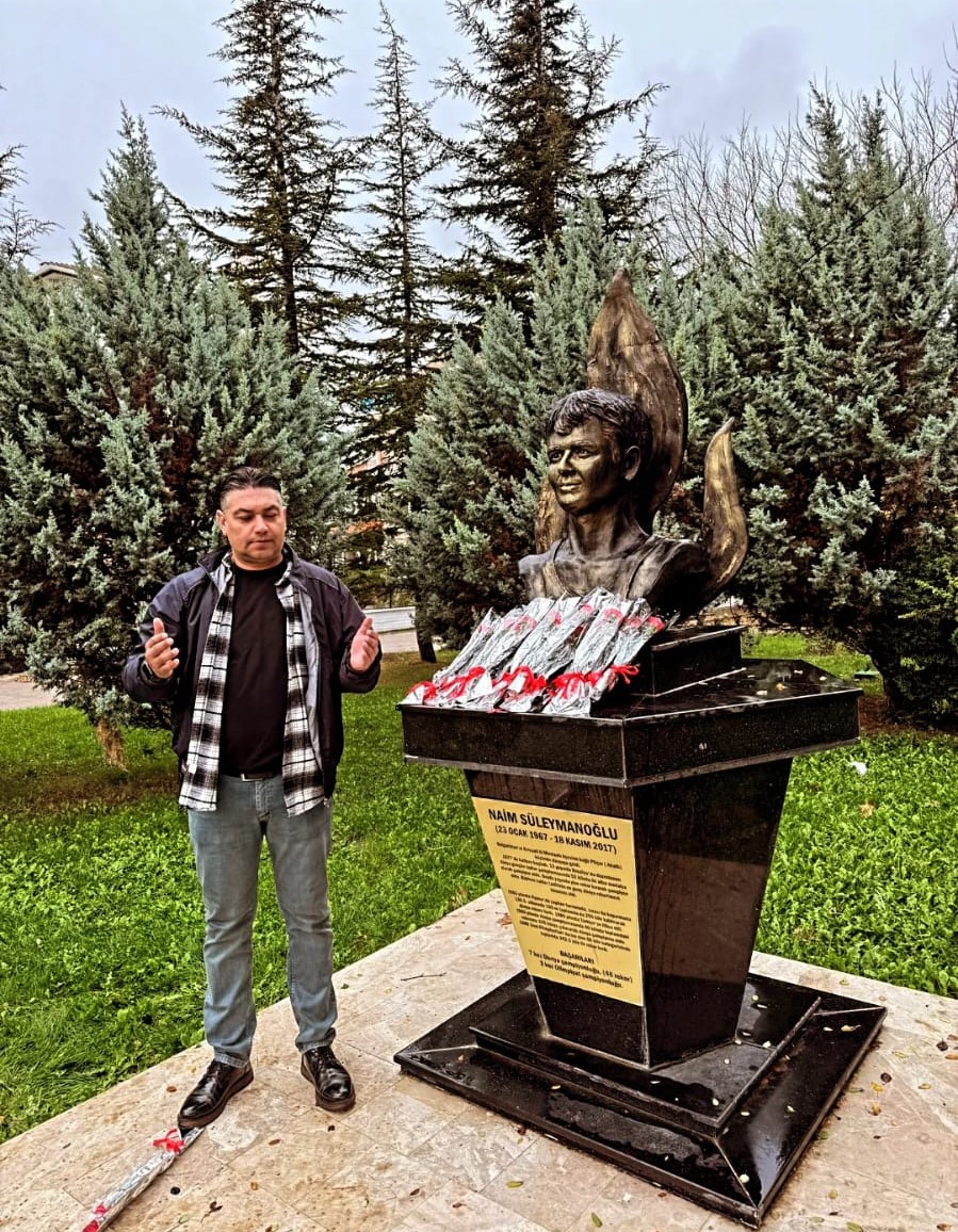 A48063Db 22Ec 4304 99E0 94F4D71B4565