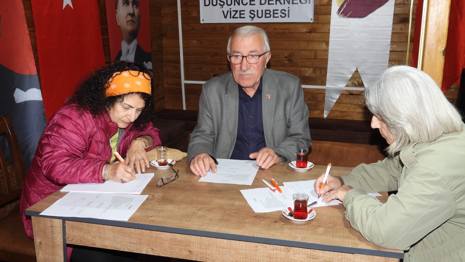 B0B84C1B 33D0 464D 8670 E87188F5E97B