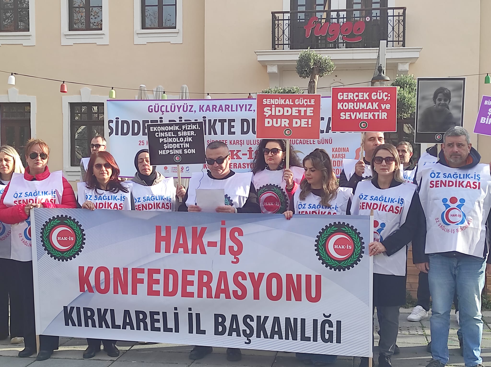 C3834D73 945C 42B4 8B3A Ed821E3B4A4D