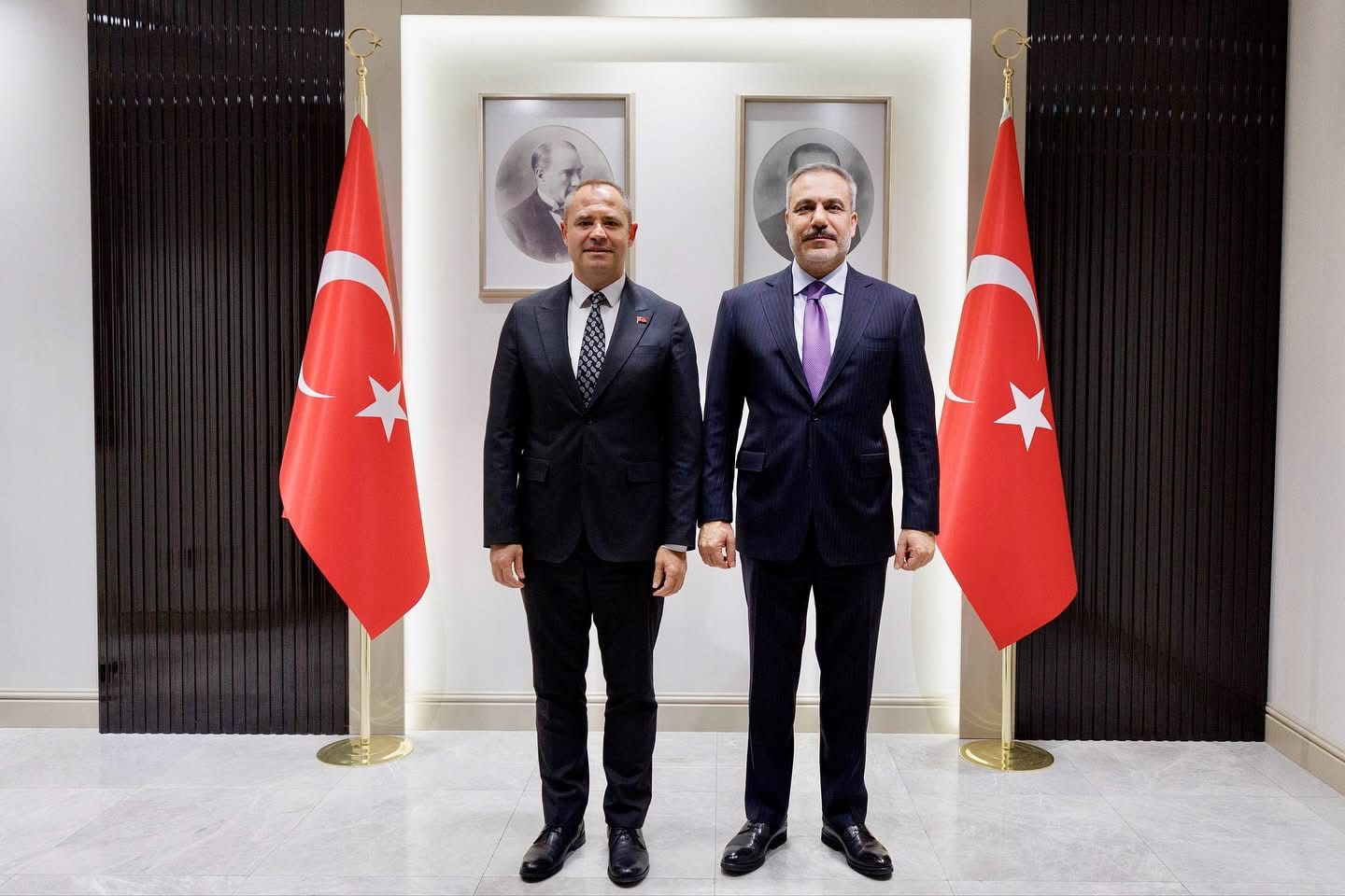 D56F68F4 083B 4Ce5 870C D5F42D4800F5