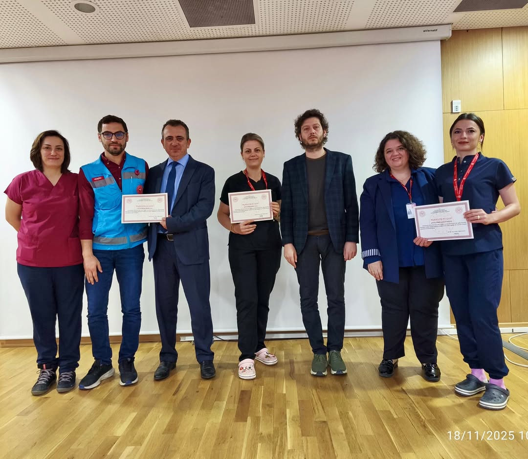 🎓Evde Sağlık Hemşireliği Sertifikalı Eğitim Programı Tamamlandı📍 Hastanemizde 20 Ekim – 17 Kas (2)