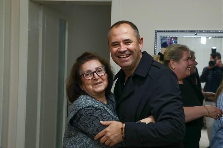 F199B811 99Ca 4264 Bcb9 65Ac1E4Aeb02