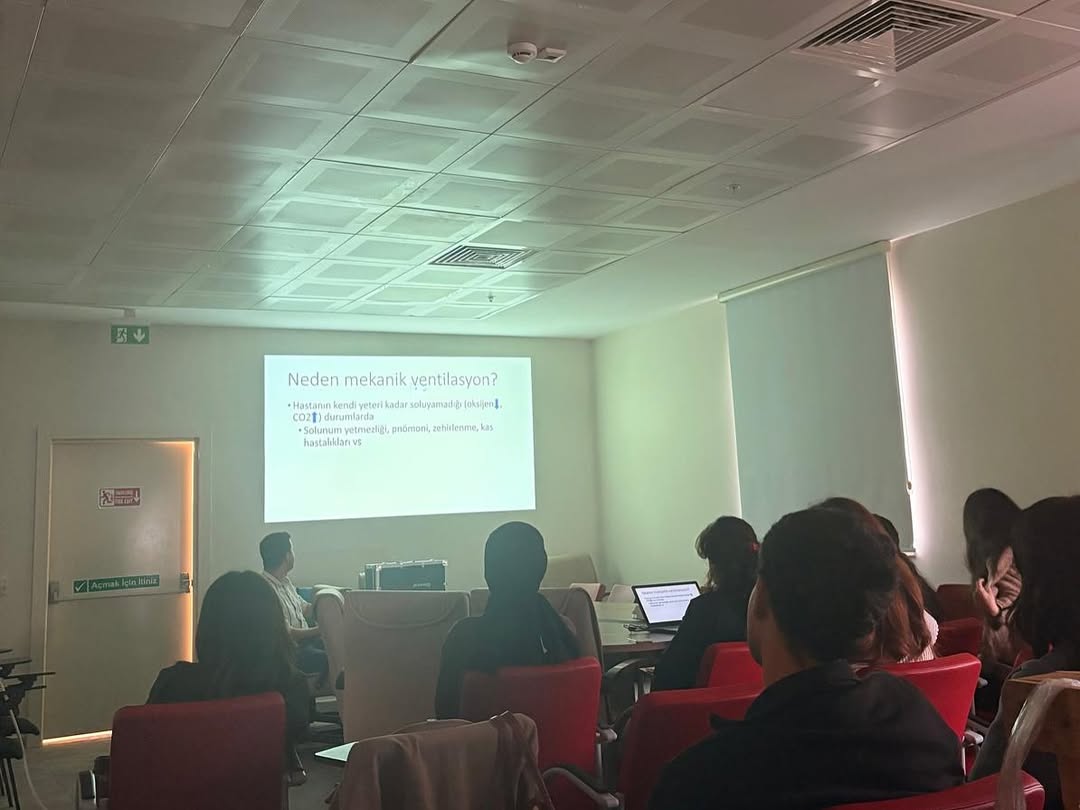 Hastanemizde, Mesleki Gelişimi Desteklemek Ve Güncel Yaklaşımları Pekiştirmek Amacıyla Hekimleri