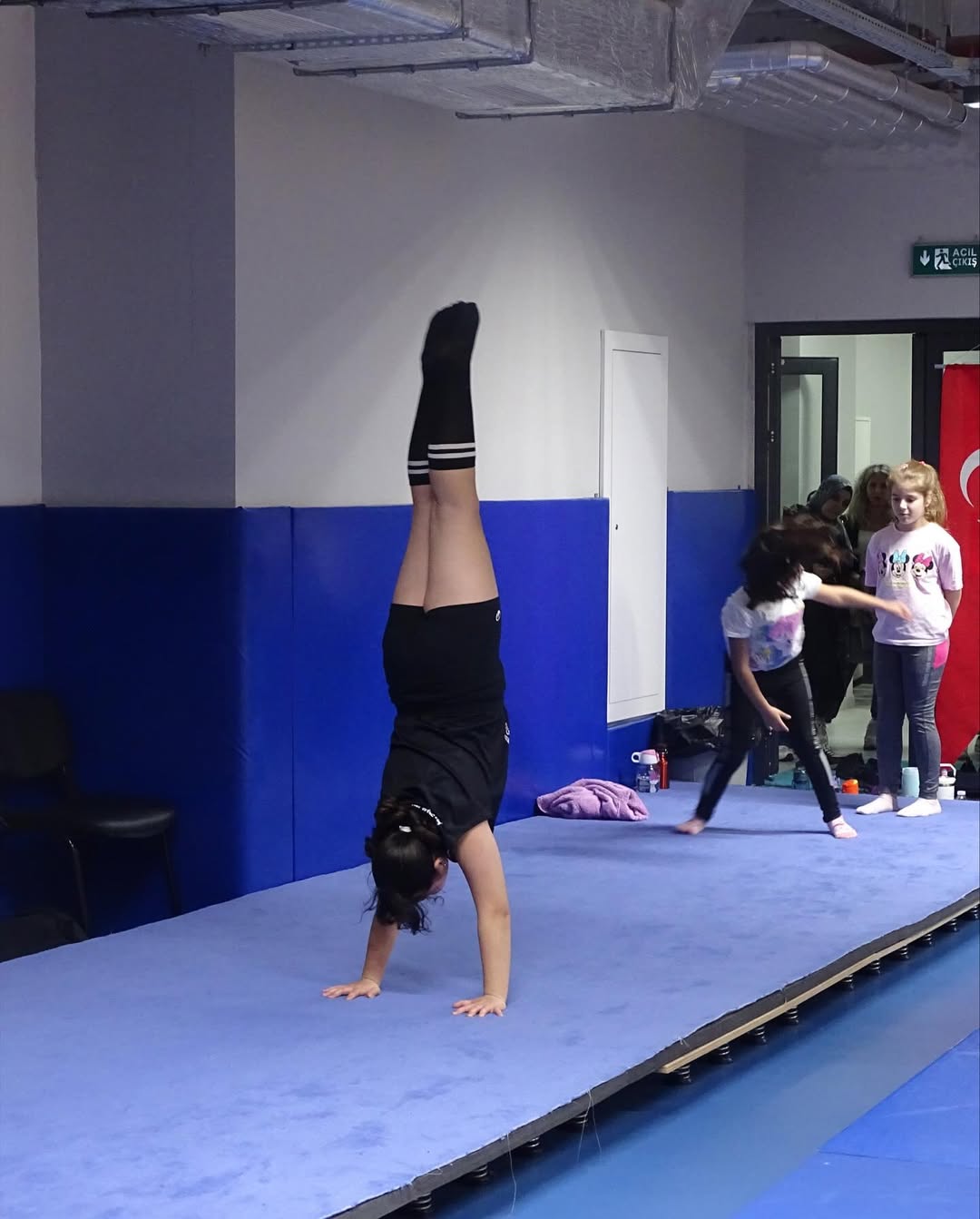 İlçe Müdürümüz Hekim Demirci, Gsb Spor Okulları Kapsamında Düzenlenen Taekwondo Ve Jimnastik Ant (1)