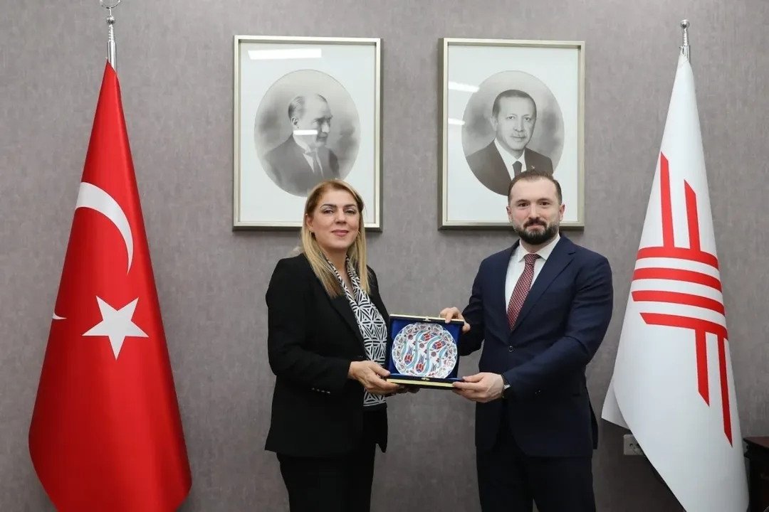 Rektörümüz Prof. Dr. Rengin Ak, Yükseköğretim Kurulu (Yök) Genel Sekreteri Batıkan Aksoy’u Maka