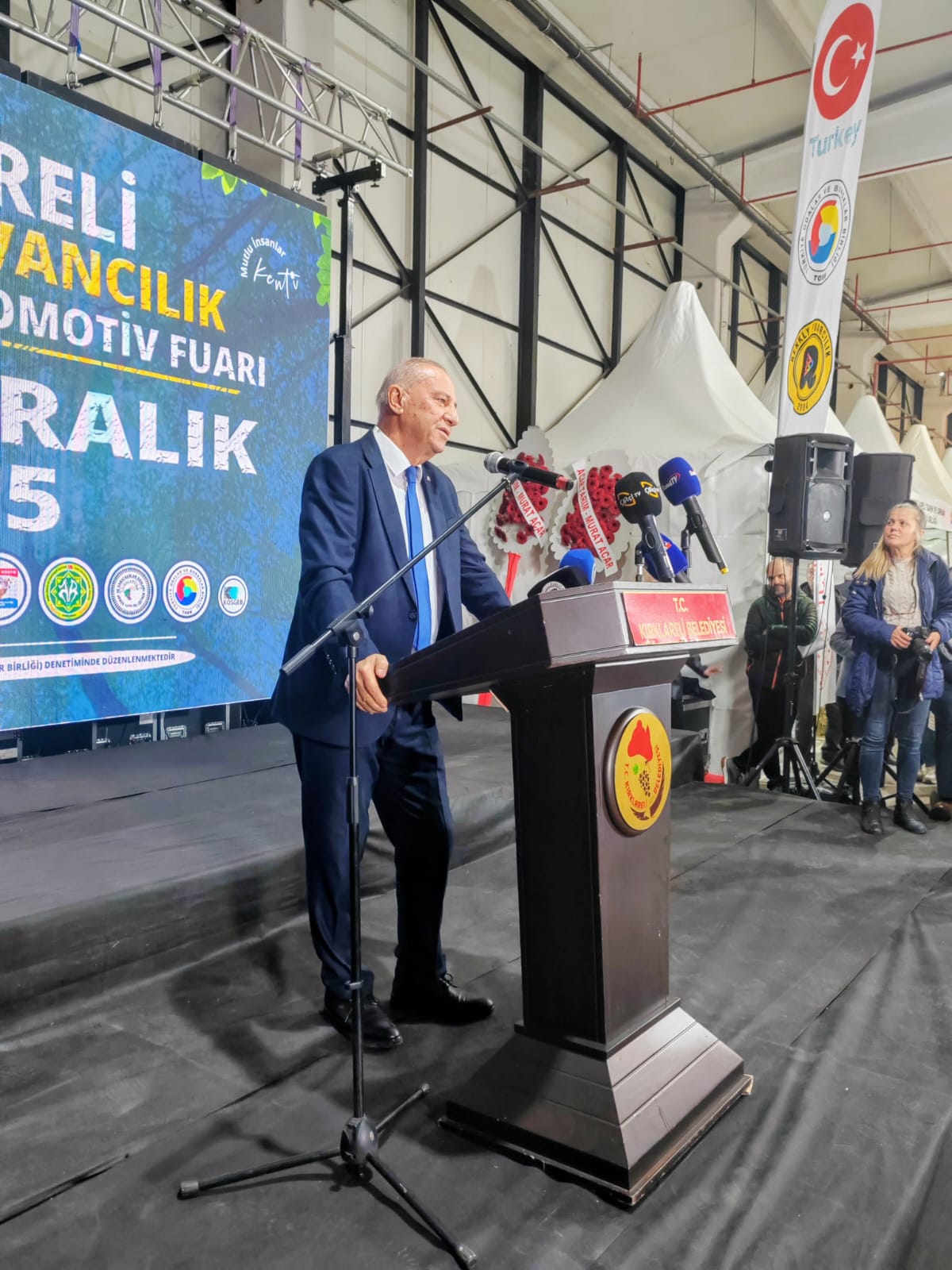 1C87Bab0 6091 440C B3Bc 035958D1815A