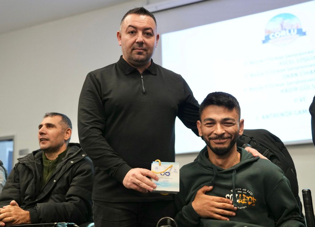 2 3 30122025154317 6 1024 768