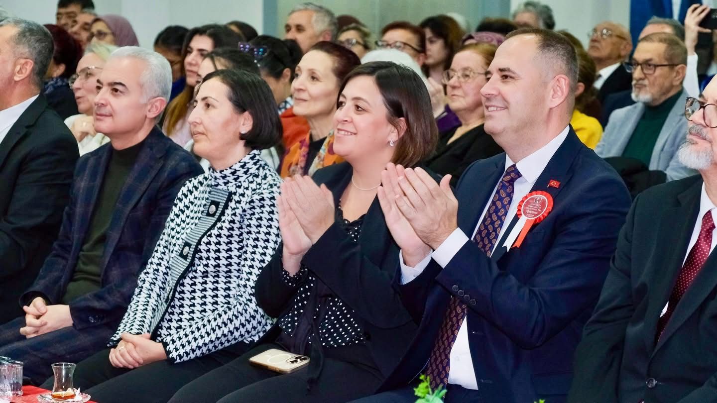 22Eb3B15 8Fe8 479D A0D5 77D47Bb644F3