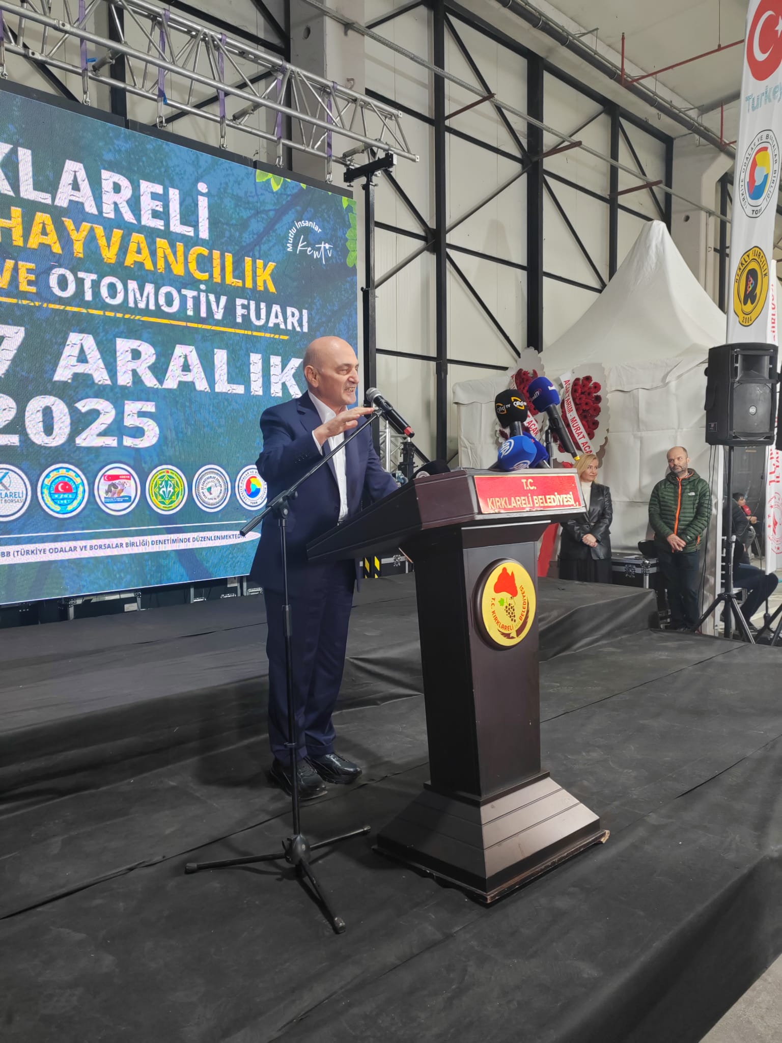 2B2Fb35A E2C4 42Ae 8817 500Cd190A690